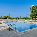 Coralli Stylish 1 Bedroom