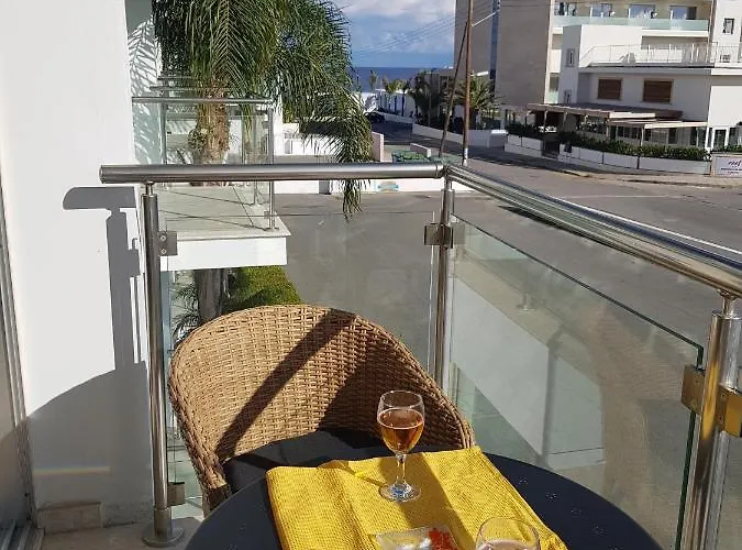 Coralli Stylish 1 Bedroom * Protaras