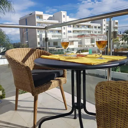 Coralli Stylish 1 Bedroom Apartmán